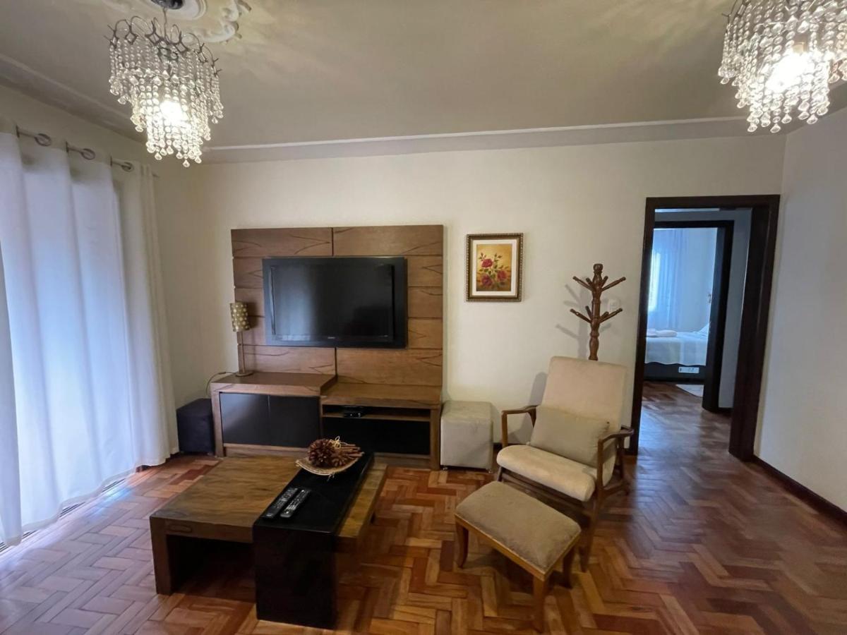 Apartamento Para 9 Pessoas - Blumenhaus 201 - Uma Quadra Da Rua Coberta! Gramado Extérieur photo